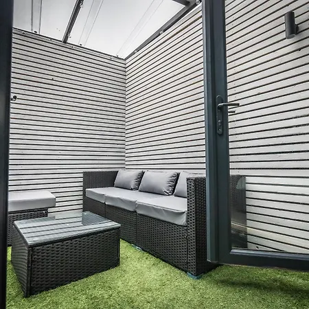 Oyo Bellevue Apartments Middlesborough Middlesbrough Exterior photo